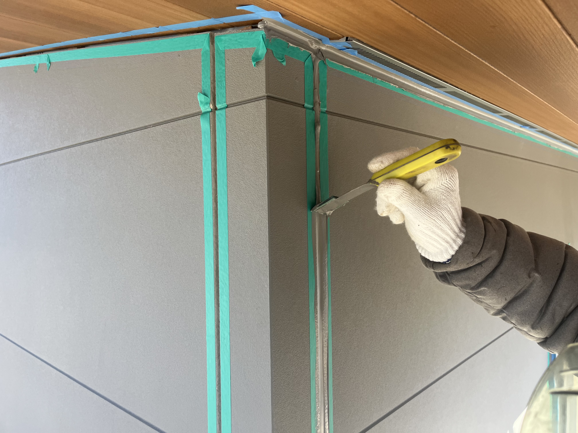 岡崎市での外壁塗装におけるコーキングの重要性と適切な施工方法