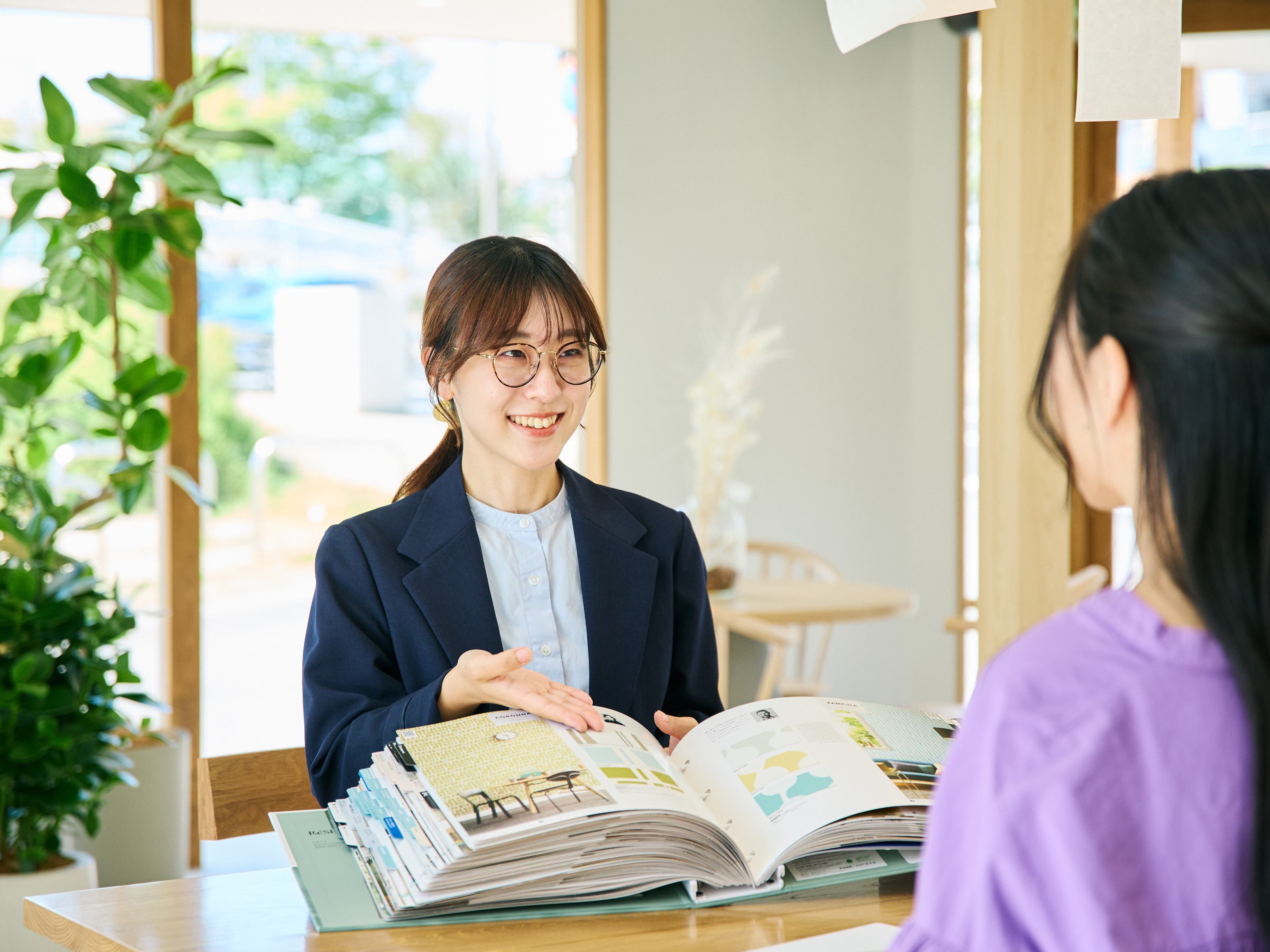 サンゲツとリリカラの壁紙比較｜豊田市のおすすめ一覧