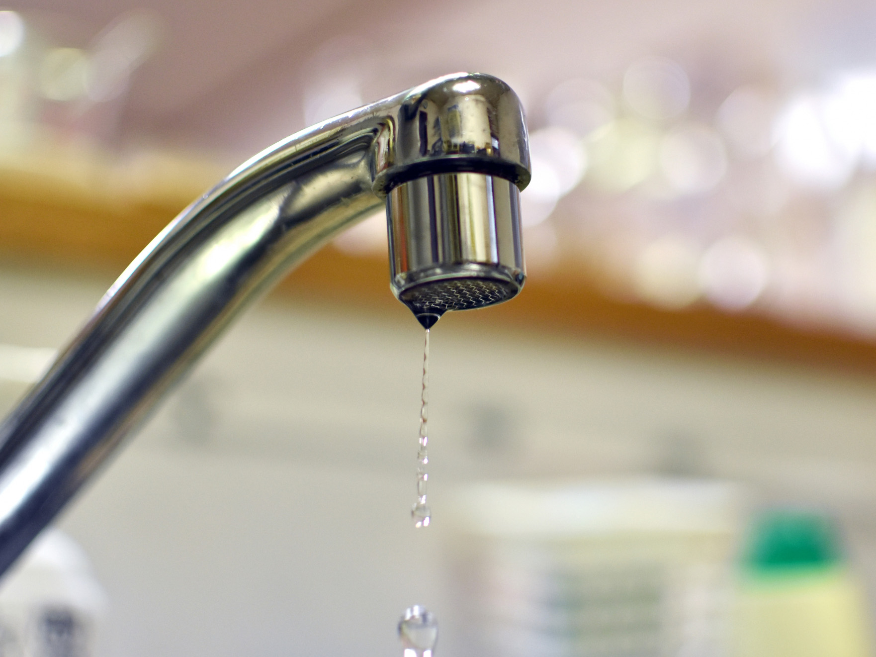 【豊橋市】キッチン水栓・蛇口交換費用〜愛知No.1のフジケンリフォームが教えます！