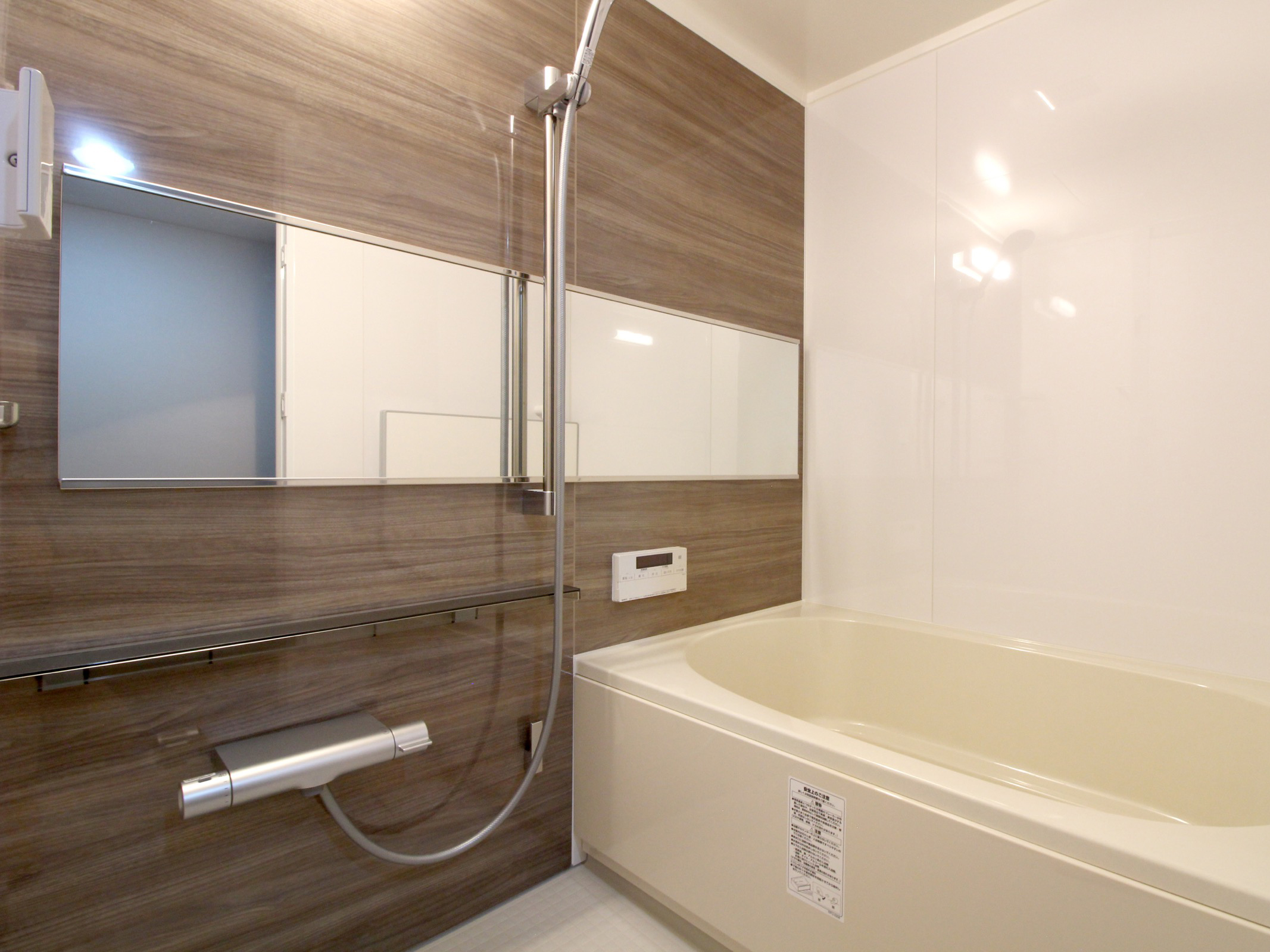 【豊橋市】お風呂 浴室暖房って本当はどうなの？〜愛知No.1のフジケンリフォームが教えます！