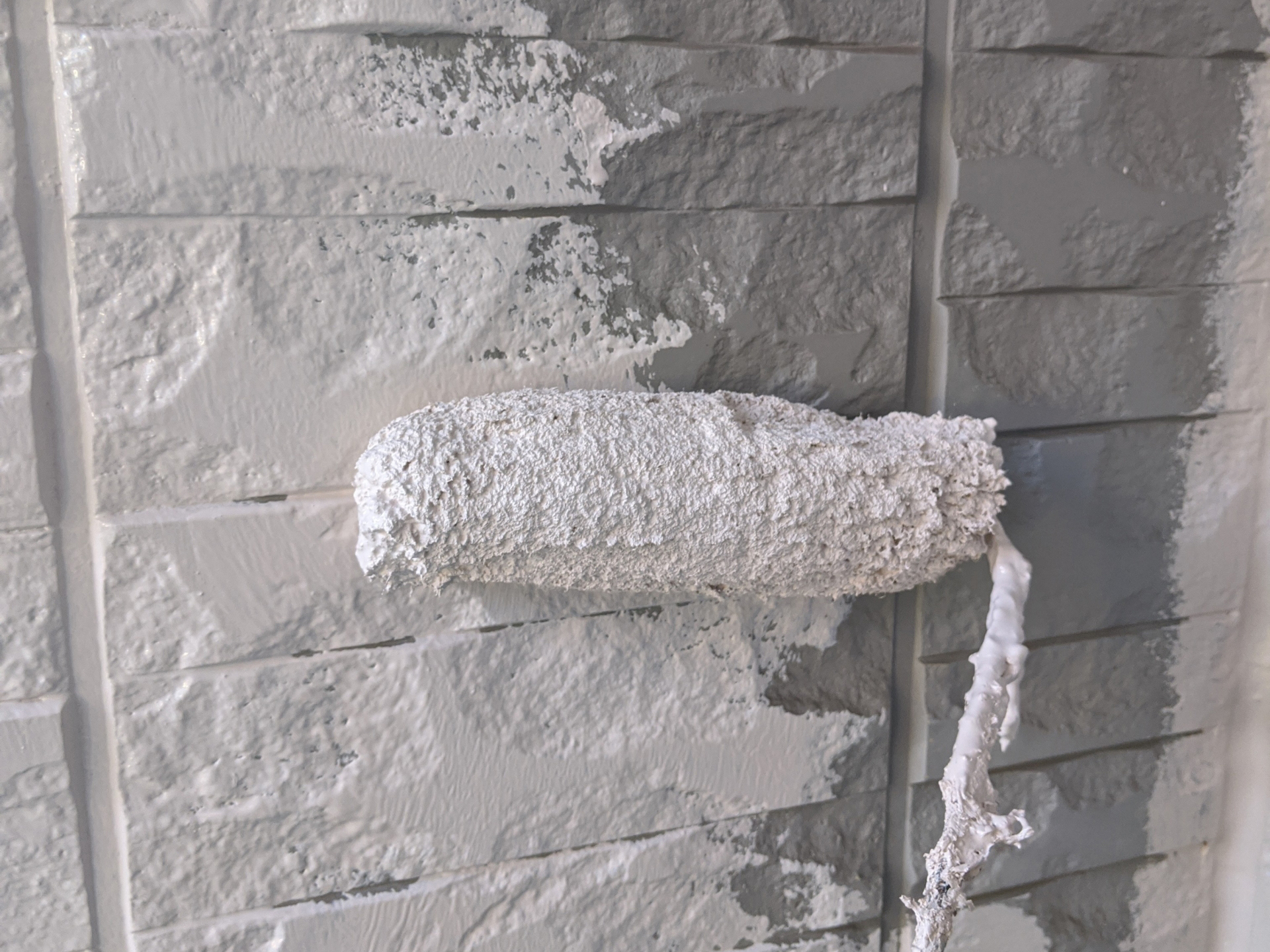 【豊橋市】外壁塗装で雨漏れ修繕も！費用を抑えつつ行うリフォーム〜愛知No.1のフジケンリフォームが教えます！