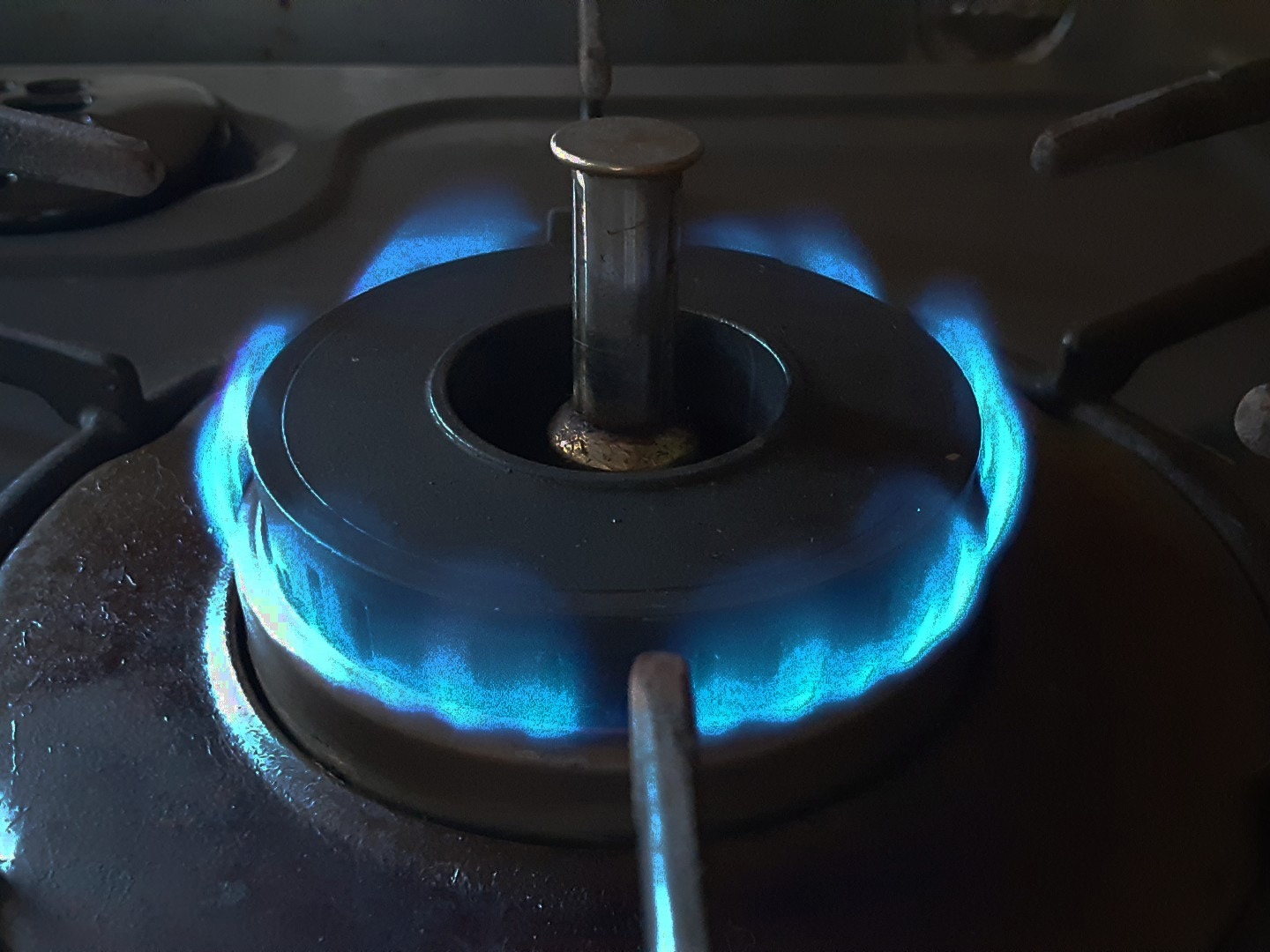 【知多市】高齢者向けコンロリフォーム：安全・安心のための機能と選び方〜大手メーカー５冠を獲得したフジケンリフォームが教えます！