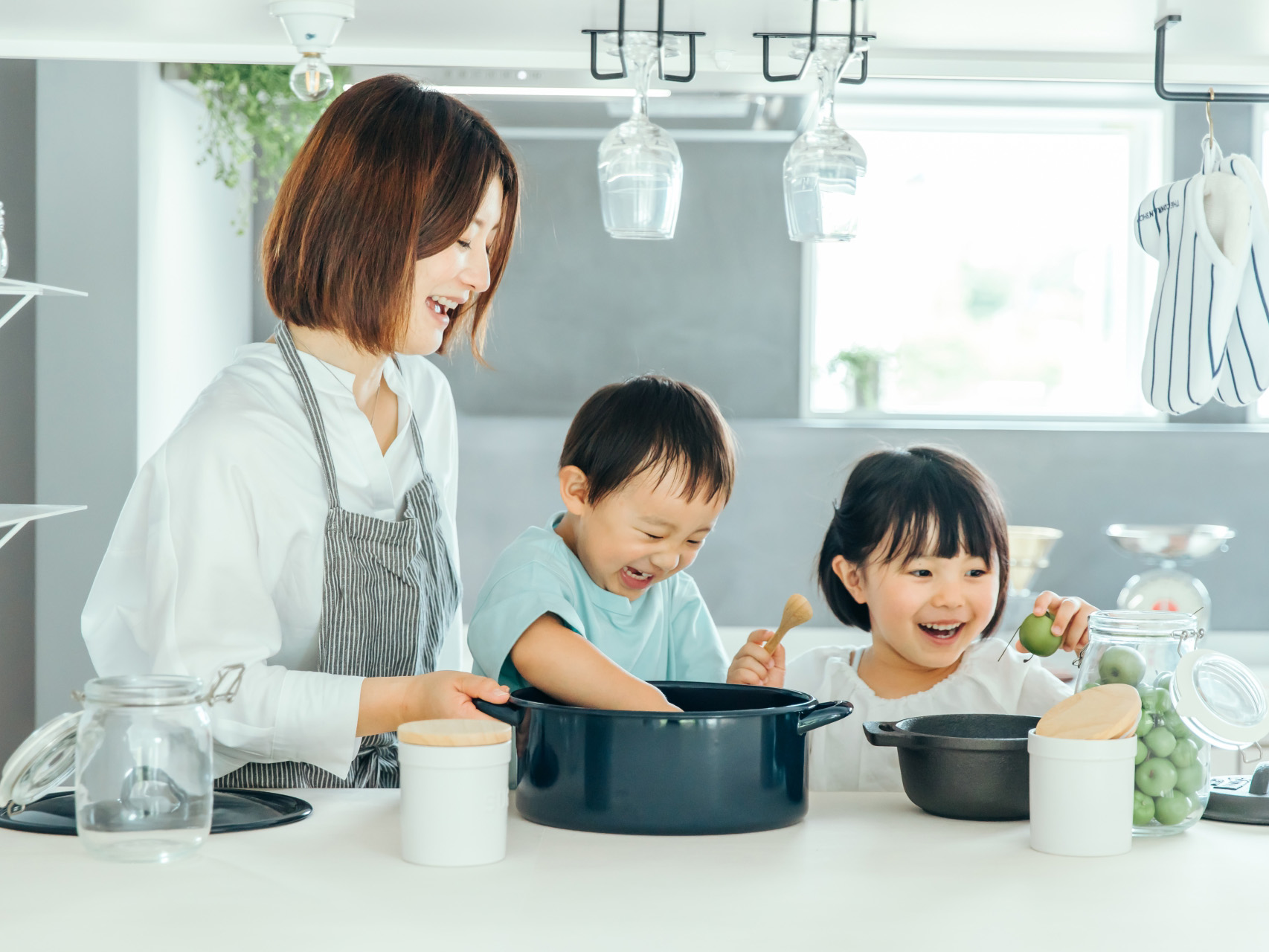 名古屋市天白区｜キッチンを安くリフォームするコツ〜大手メーカーから５冠を獲得したフジケンリフォームが教えます！
