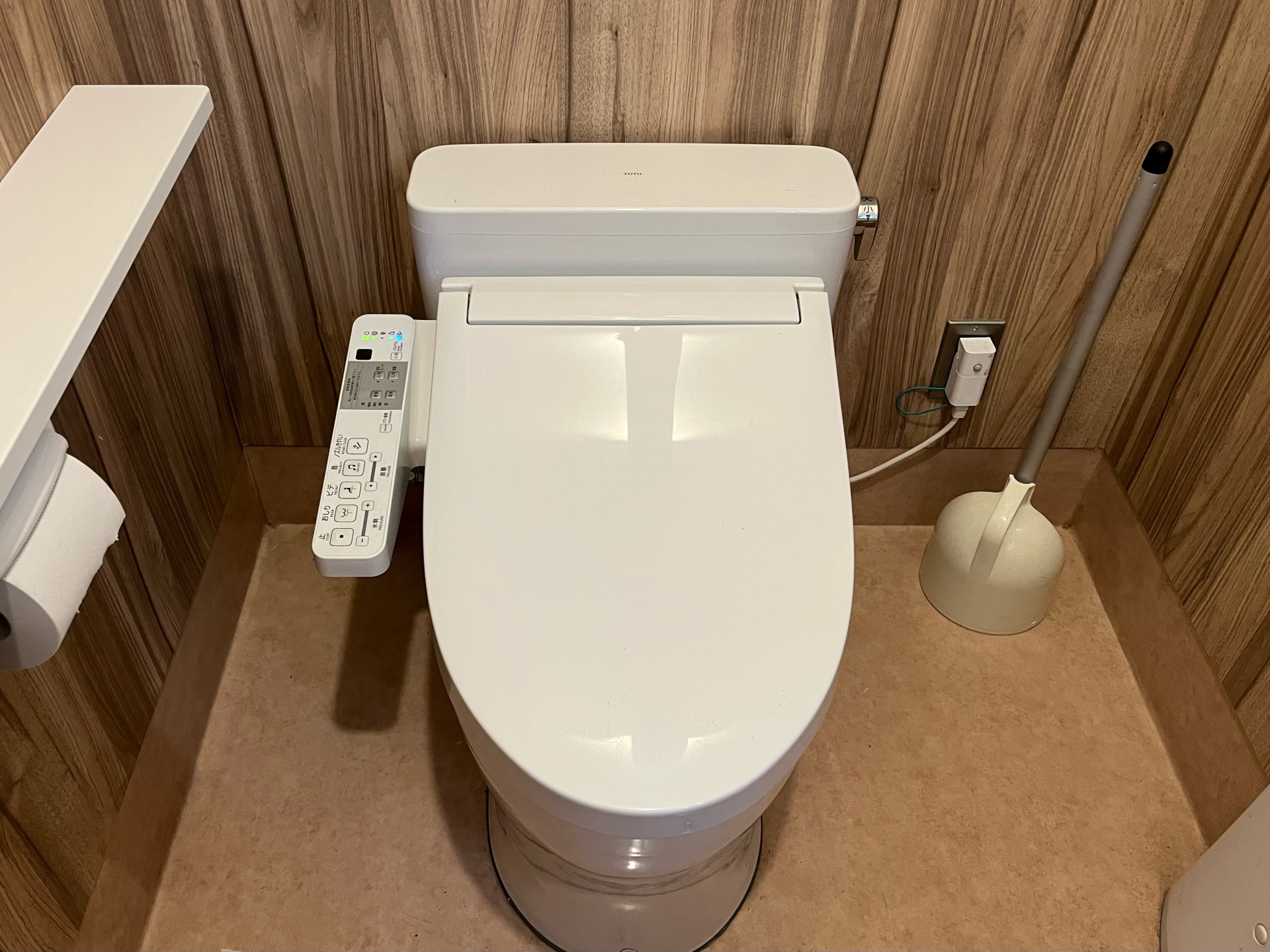 名古屋市天白区｜トイレリフォーム：TOTOなどメーカーの違いを徹底比較！〜大手メーカーから５冠を獲得したフジケンリフォームが教えます！